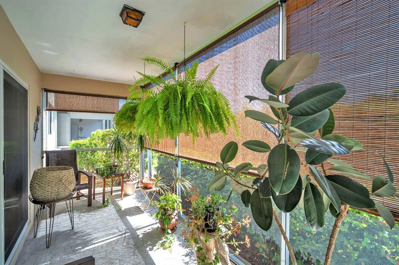 2131 NE 42nd Court Lighthouse Point FL 33064