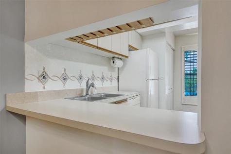 2121 S Ocean Boulevard Lauderdale By The Sea FL 33062