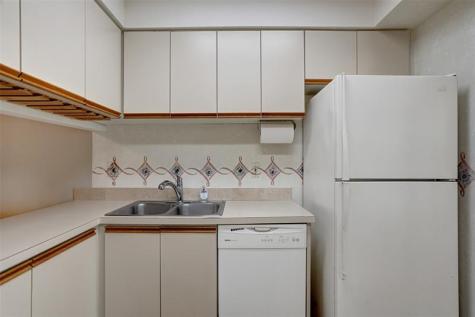 2121 S Ocean Boulevard Lauderdale By The Sea FL 33062