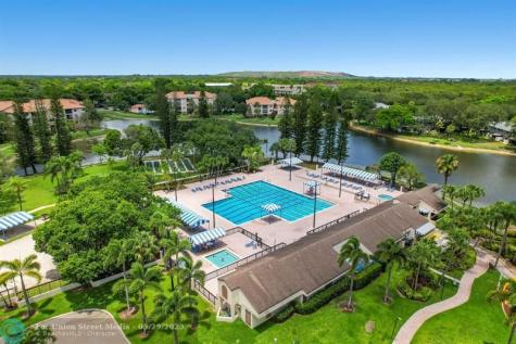 4161 Coral Tree Circle Coconut Creek FL 33073