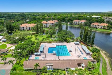 4161 Coral Tree Circle Coconut Creek FL 33073