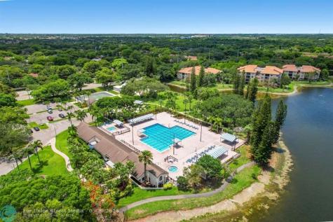 4161 Coral Tree Circle Coconut Creek FL 33073