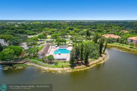 4161 Coral Tree Circle Coconut Creek FL 33073