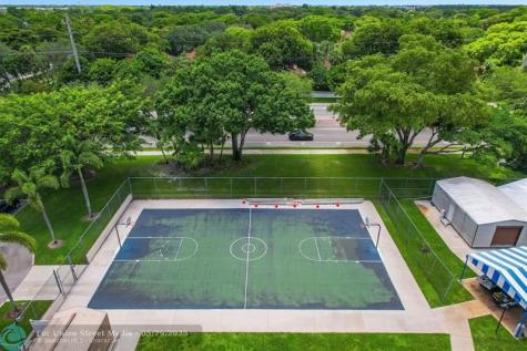 4161 Coral Tree Circle Coconut Creek FL 33073