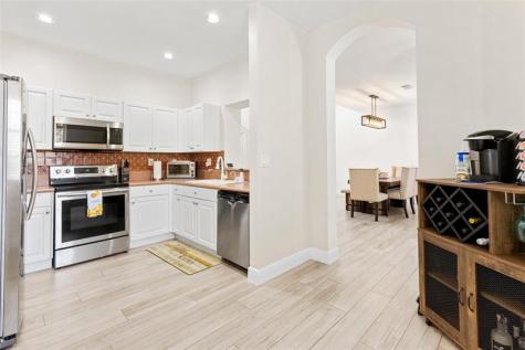 7551 S Aragon Boulevard Sunrise FL 33313