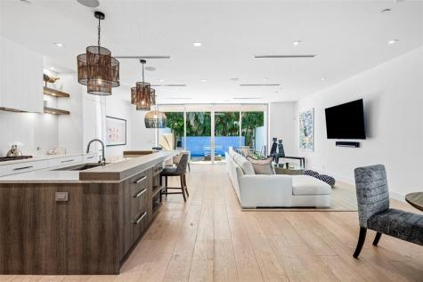 1022 Langer Way Delray Beach FL 33483