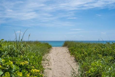 1022 Langer Way Delray Beach FL 33483