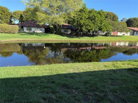6711 S Parkway Drive Margate FL 33068