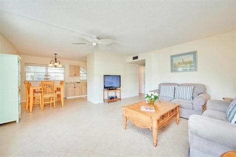 58 Woodland Drive Vero Beach FL 32962