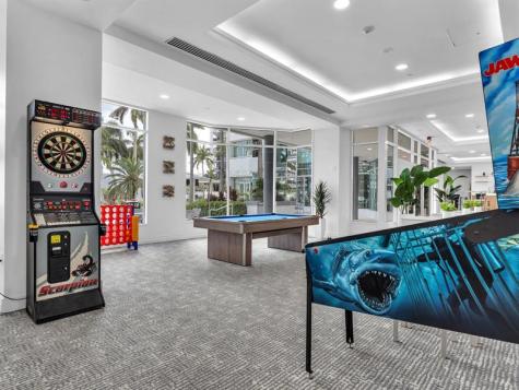 2670 E Sunrise Boulevard Fort Lauderdale FL 33304