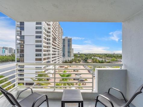 2670 E Sunrise Boulevard Fort Lauderdale FL 33304
