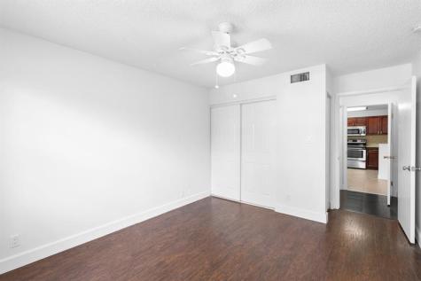 11295 W Atlantic Coral Springs FL 33071