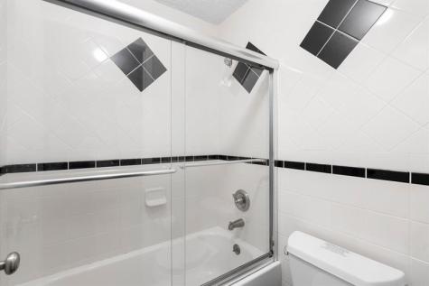 11295 W Atlantic Coral Springs FL 33071