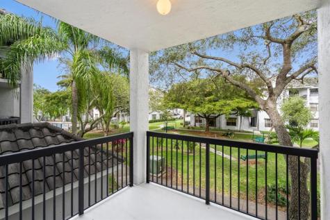 11295 W Atlantic Coral Springs FL 33071