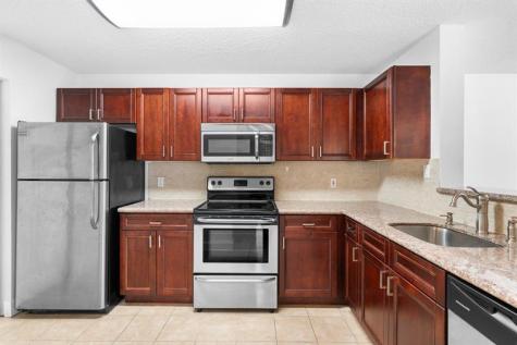 11295 W Atlantic Coral Springs FL 33071