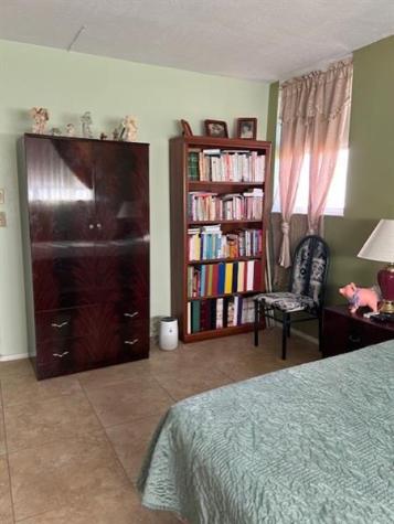 2811 Somerset Drive Lauderdale Lakes FL 33311