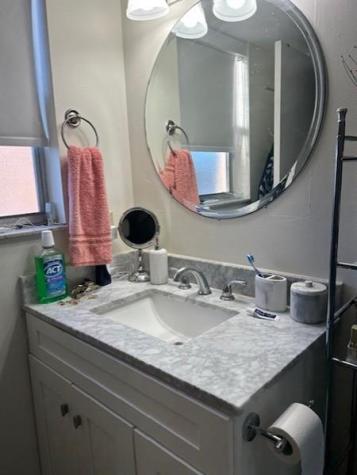2811 Somerset Drive Lauderdale Lakes FL 33311