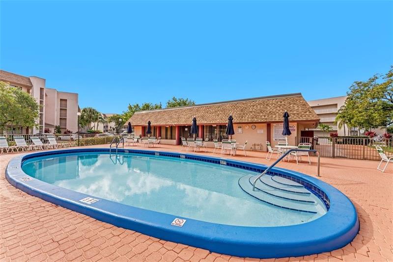 10145 Sunrise Lakes Sunrise FL 33322