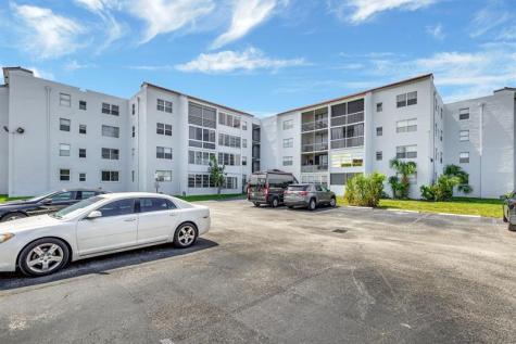 2800 Somerset Drive Lauderdale Lakes FL 33311