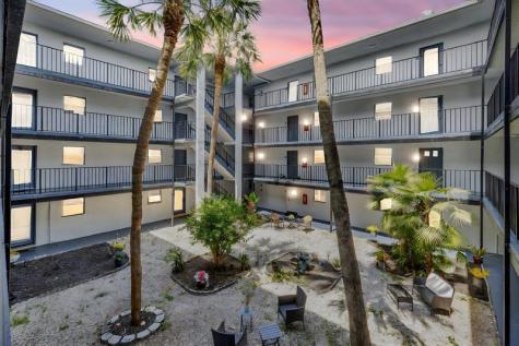 2800 Somerset Drive Lauderdale Lakes FL 33311