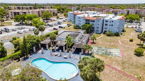 2800 Somerset Drive Lauderdale Lakes FL 33311
