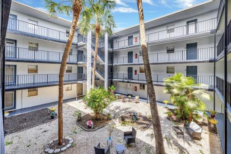 2800 Somerset Drive Lauderdale Lakes FL 33311
