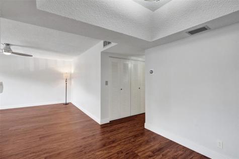 7432 Ashmont Circle Tamarac FL 33321