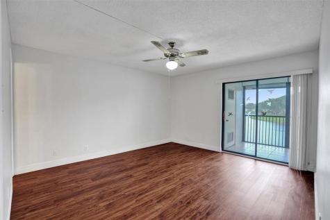 7432 Ashmont Circle Tamarac FL 33321