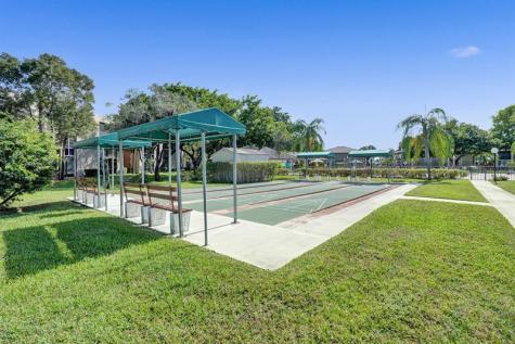 7432 Ashmont Circle Tamarac FL 33321
