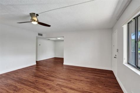 7432 Ashmont Circle Tamarac FL 33321