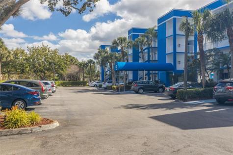 4734 Lucerne Lakes Boulevard Lake Worth FL 33467