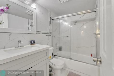 7653 NW 79th Avenue Tamarac FL 33321