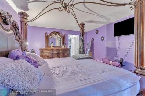 7653 NW 79th Avenue Tamarac FL 33321