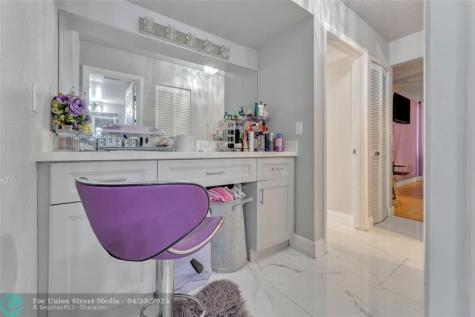 7653 NW 79th Avenue Tamarac FL 33321