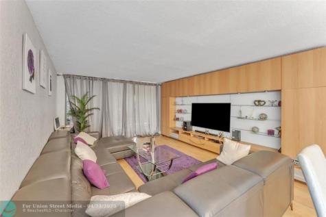 7653 NW 79th Avenue Tamarac FL 33321