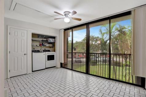 2748 S Carambola Circle S Coconut Creek FL 33066