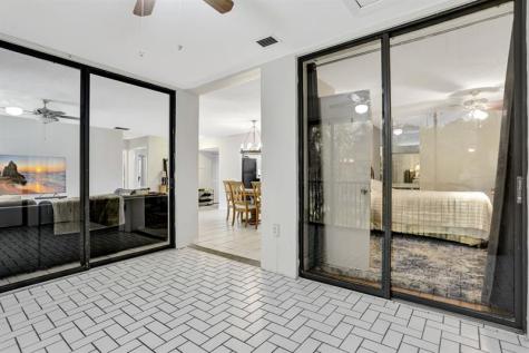 2748 S Carambola Circle S Coconut Creek FL 33066