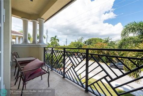 1400 NE 24 Street Wilton Manors FL 33305 1314