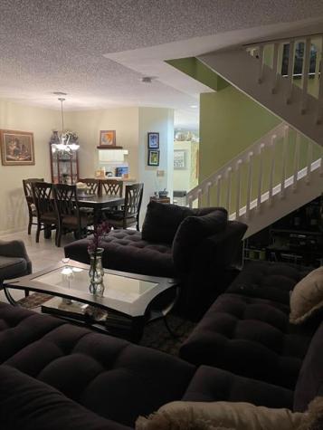 9520 SW 1st Place Coral Springs FL 33071