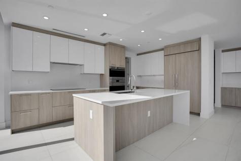 151 N Seabreeze Blv Fort Lauderdale FL 33304