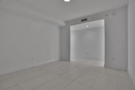 151 N Seabreeze Blv Fort Lauderdale FL 33304