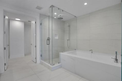 151 N Seabreeze Blv Fort Lauderdale FL 33304