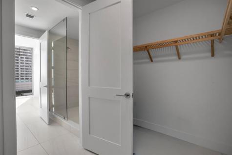 151 N Seabreeze Blv Fort Lauderdale FL 33304