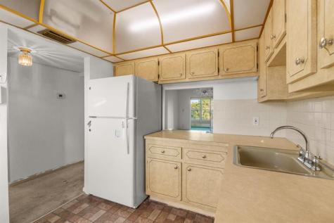 1010 Country Club Drive Margate FL 33063