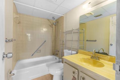 1010 Country Club Drive Margate FL 33063