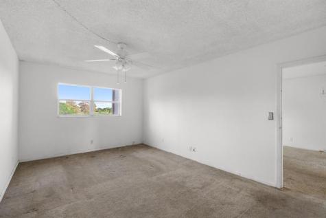 1010 Country Club Drive Margate FL 33063