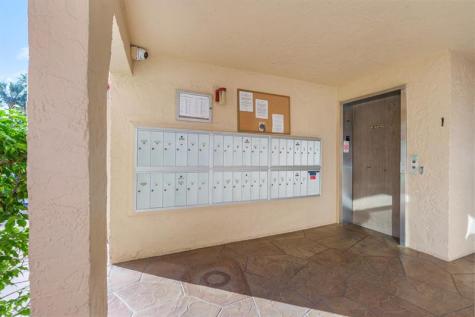 1010 Country Club Drive Margate FL 33063