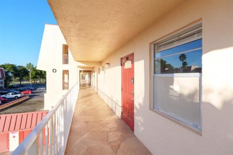 1010 Country Club Drive Margate FL 33063