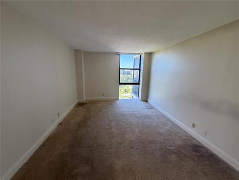 20335 W Country Club Drive Aventura FL 33180