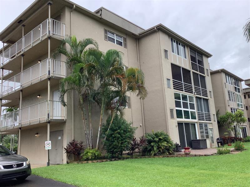 2300 NE 1st Lane Boynton Beach FL 33435